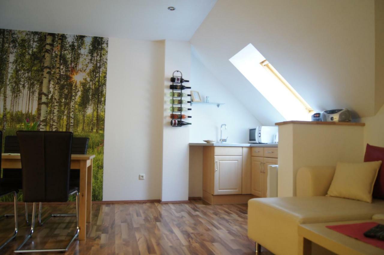 Riegler'S Buschenschank Fürstenfeld 外观 照片